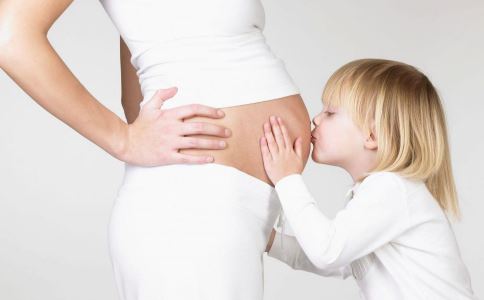 孕期胎毒会引发各种疾病，孕期饮食要注意！